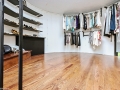 Call Lou Zucaro at 312.907.4085 to arrange a private showing