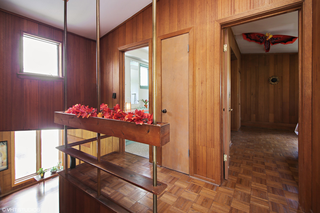 Contact Lou Zucaro at 312.907.4085 or lou.zucaro@bairdwarner.com today to arrange for a private showing.