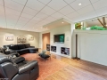 To schedule a private showing, call Lou Zucaro at 312.907.4085 or send an email to lou@modernil.com